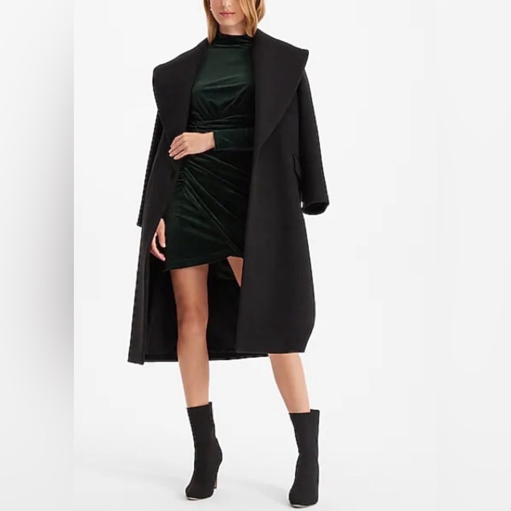 Express Velvet Body Contour Dress